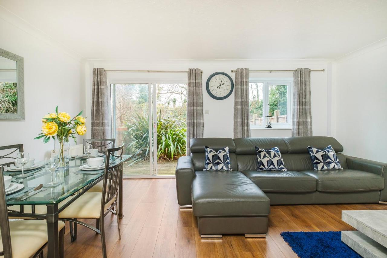 Beautiful 3 Bed House With Amazing Views In Dartford, Kent Apartman Kültér fotó