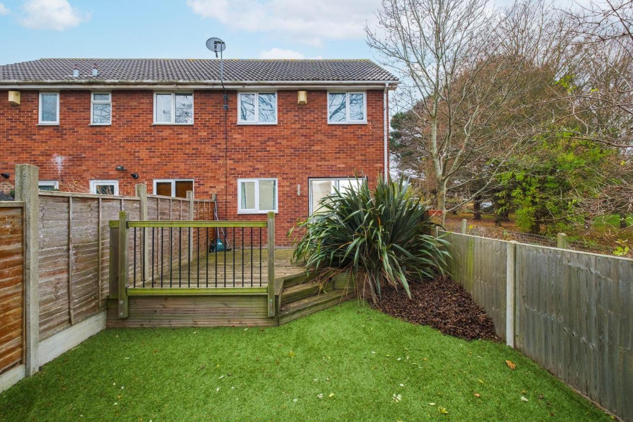 Beautiful 3 Bed House With Amazing Views In Dartford, Kent Apartman Kültér fotó