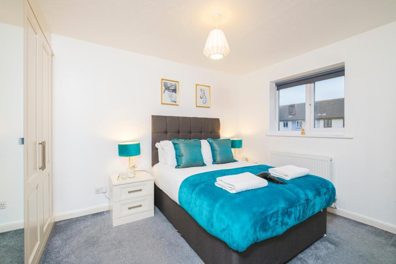 Beautiful 3 Bed House With Amazing Views In Dartford, Kent Apartman Kültér fotó